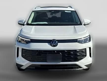 Volkswagen Tiguan SE 4MOTION 2026 — side view