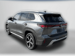 Volkswagen Tiguan SE 2.0T 4MOTION 2026 — side view
