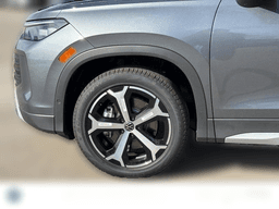 Volkswagen Tiguan SE 2.0T 4MOTION 2026 — side view