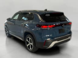 Volkswagen Tiguan SE 4MOTION 2026 — side view