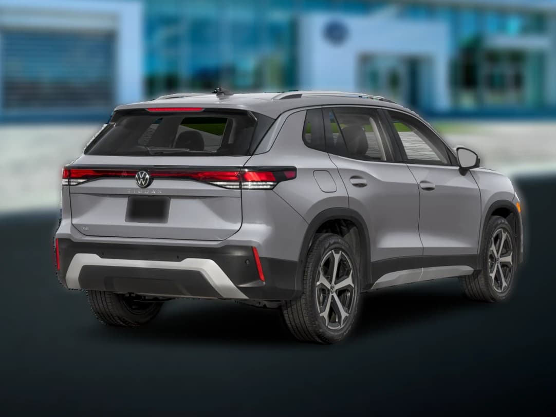 Volkswagen Tiguan SE 4MOTION 2026 — side view