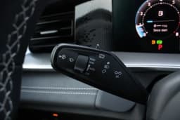 Volkswagen Tiguan SE FWD 2026 — side view