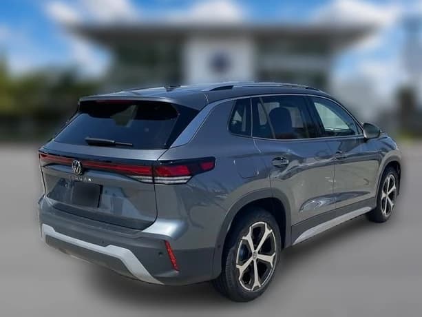 Volkswagen Tiguan SE 2.0T FWD 2026 — side view