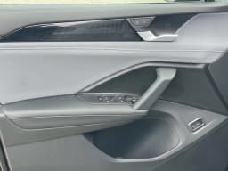 Volkswagen Tiguan SE FWD 2026 — side view