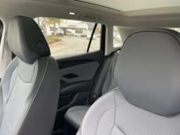 Volkswagen Tiguan SE FWD 2026 — side view