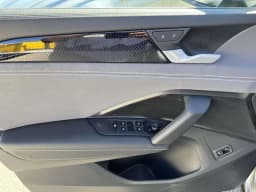 Volkswagen Tiguan SE FWD 2026 — side view