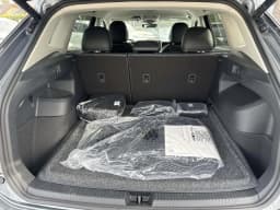 Volkswagen Tiguan SE FWD 2026 — side view