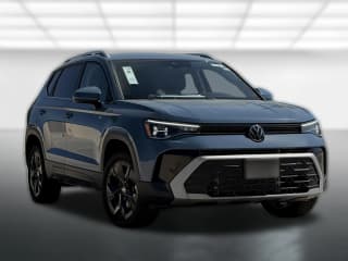 Volkswagen Taos SE FWD
