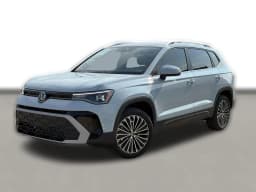 Volkswagen Taos SE FWD 2025 — side view