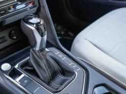 Volkswagen Taos SE 4MOTION 2026 — side view
