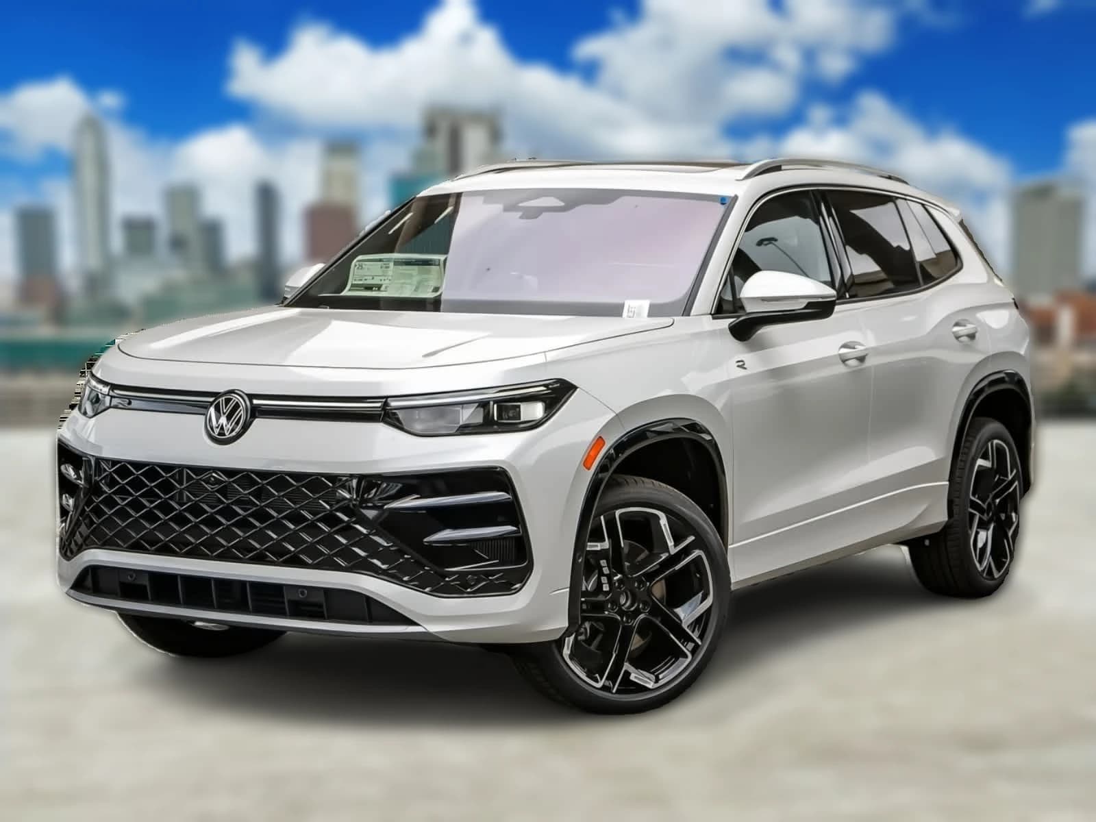 Volkswagen Tiguan SEL R-Line Turbo 4MOTION 2026 — side view