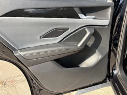 Volkswagen Tiguan SEL R-Line Turbo 2.0T 4MOTION 2026 — side view