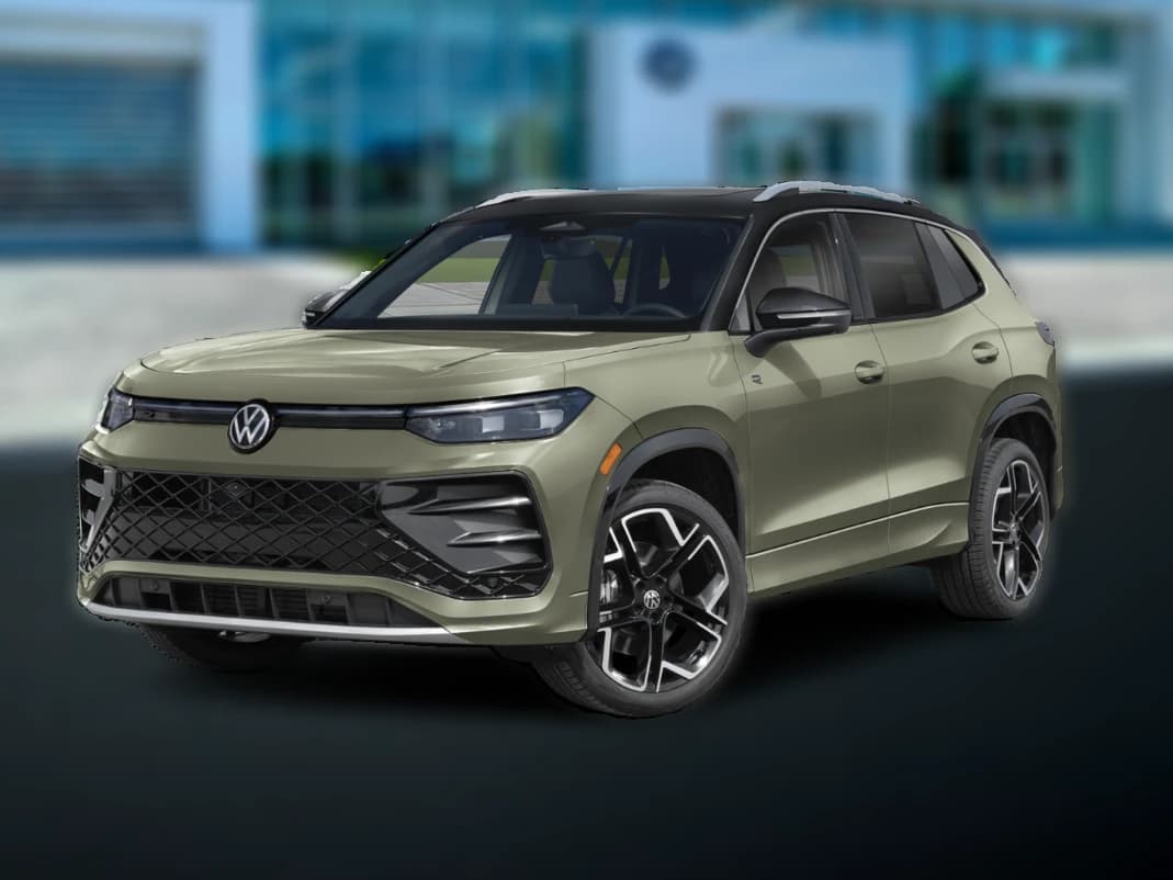 Volkswagen Tiguan SEL R-Line Turbo 4MOTION 2026 — side view