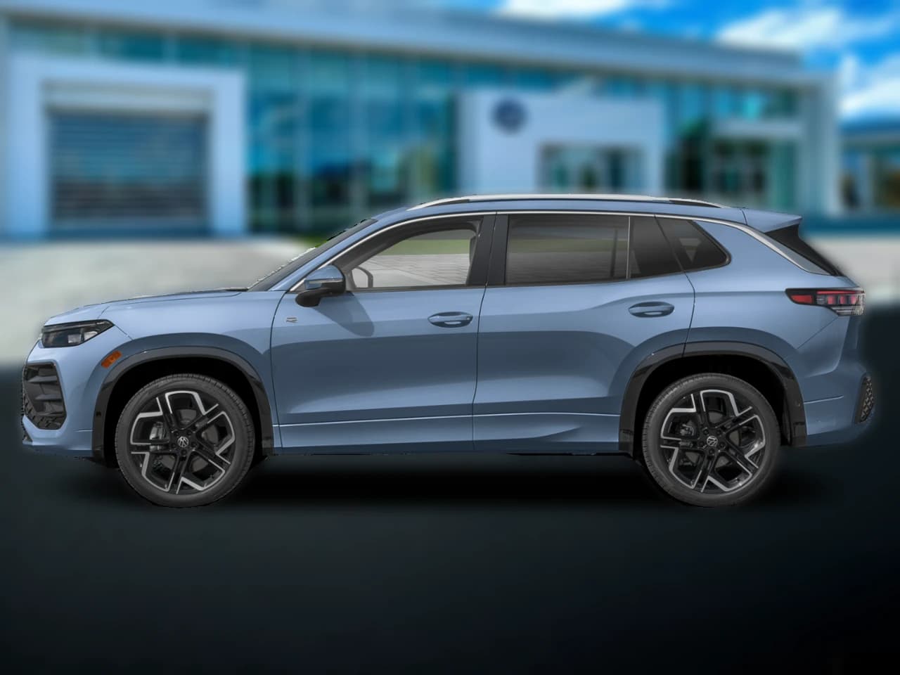 Volkswagen Tiguan SEL R-Line Turbo 4MOTION 2026 — side view
