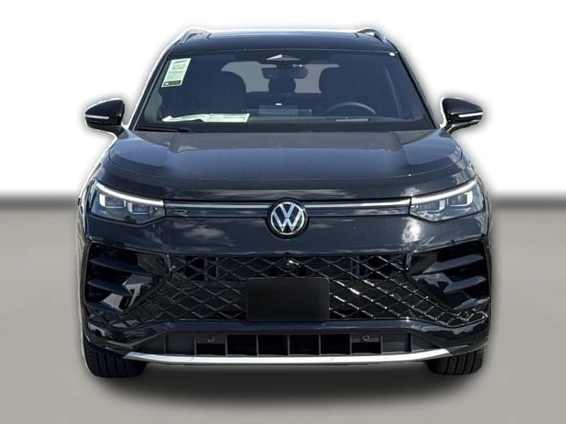 Volkswagen Tiguan SEL R-Line Turbo 4MOTION 2026 — side view