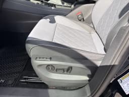 Volkswagen Tiguan SEL R-Line Turbo 4MOTION 2026 — side view