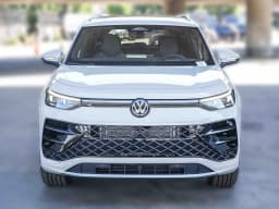 Volkswagen Tiguan SEL R-Line Turbo 4MOTION 2026 — side view
