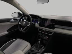 Volkswagen Taos SE 4MOTION 2026 — side view