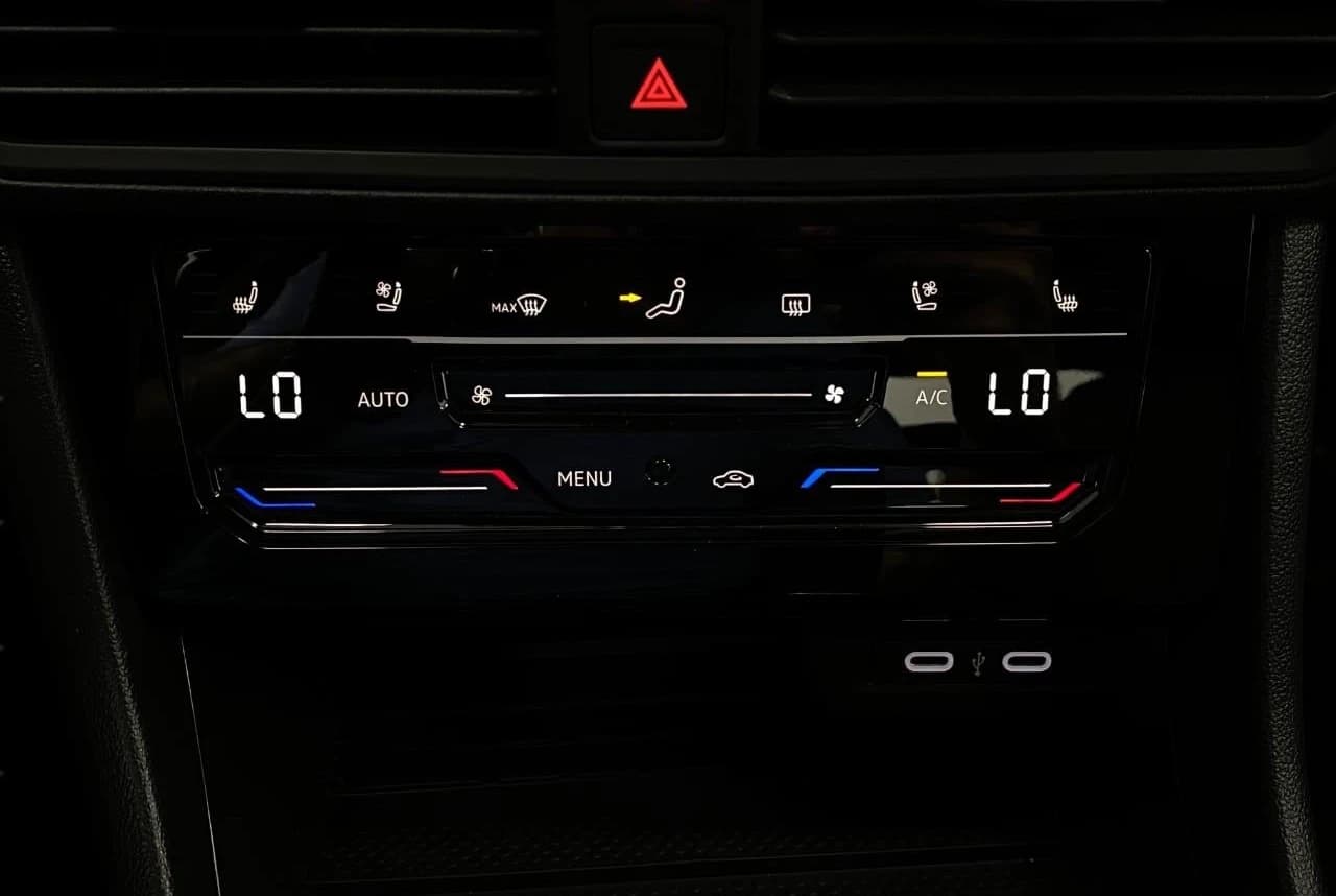 Volkswagen Jetta GLI Autobahn Manual 2026 — side view