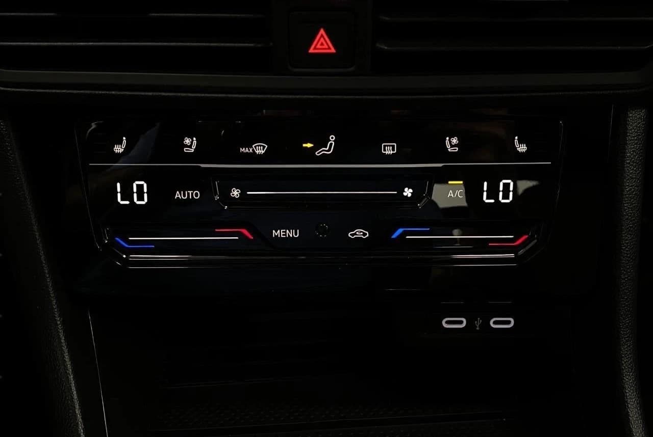 Volkswagen Jetta GLI Autobahn Manual 2026 — side view