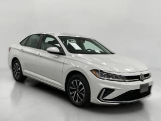 Volkswagen Jetta S Auto
