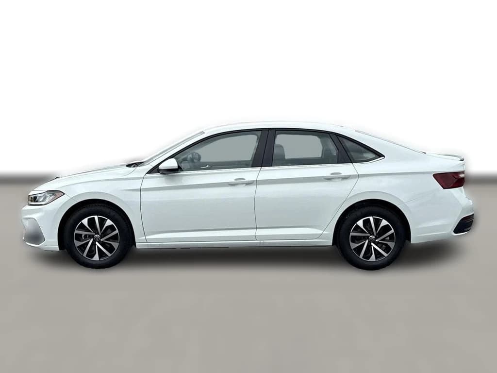 Volkswagen Jetta S Auto 2026 — side view