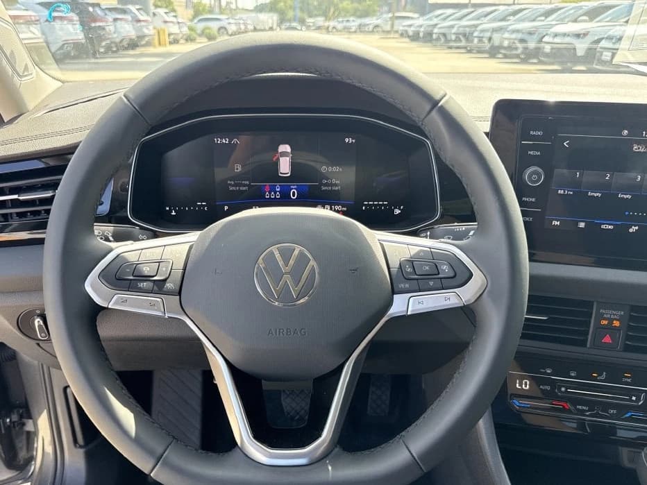 Volkswagen Jetta S Sedan 2027 — side view