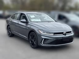 Volkswagen Jetta SE Auto 2026 — side view