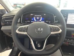 Volkswagen Jetta SE Auto 2025 — side view