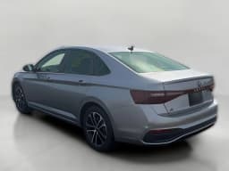 Volkswagen Jetta Sport Auto 2026 — side view