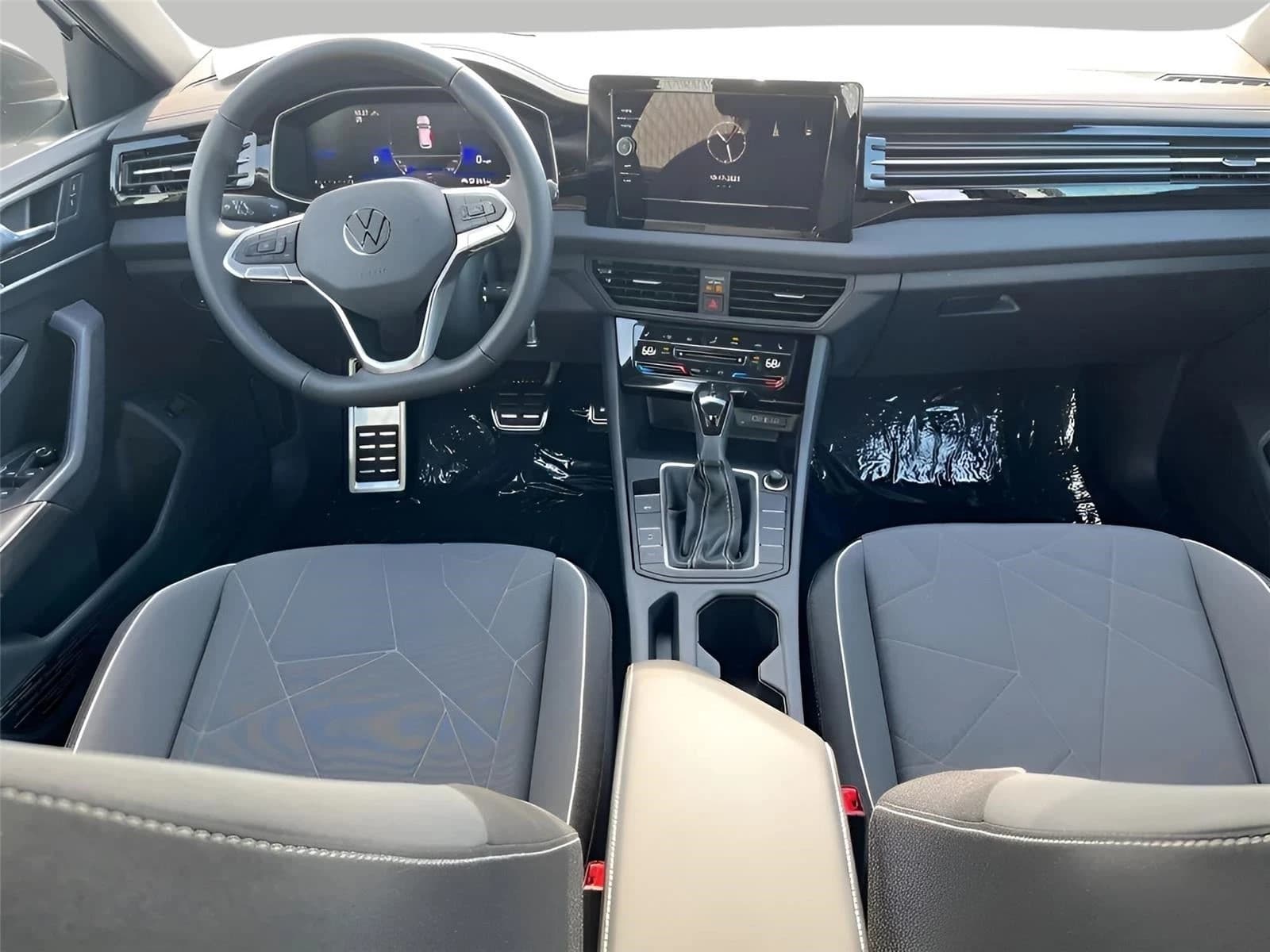 Volkswagen Jetta Sport Auto 2026 — side view
