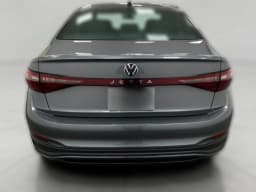 Volkswagen Jetta Sport Auto 2026 — side view