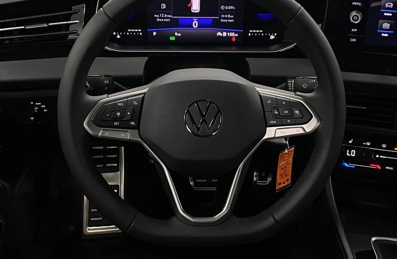 Volkswagen Jetta Sport Auto 2026 — side view