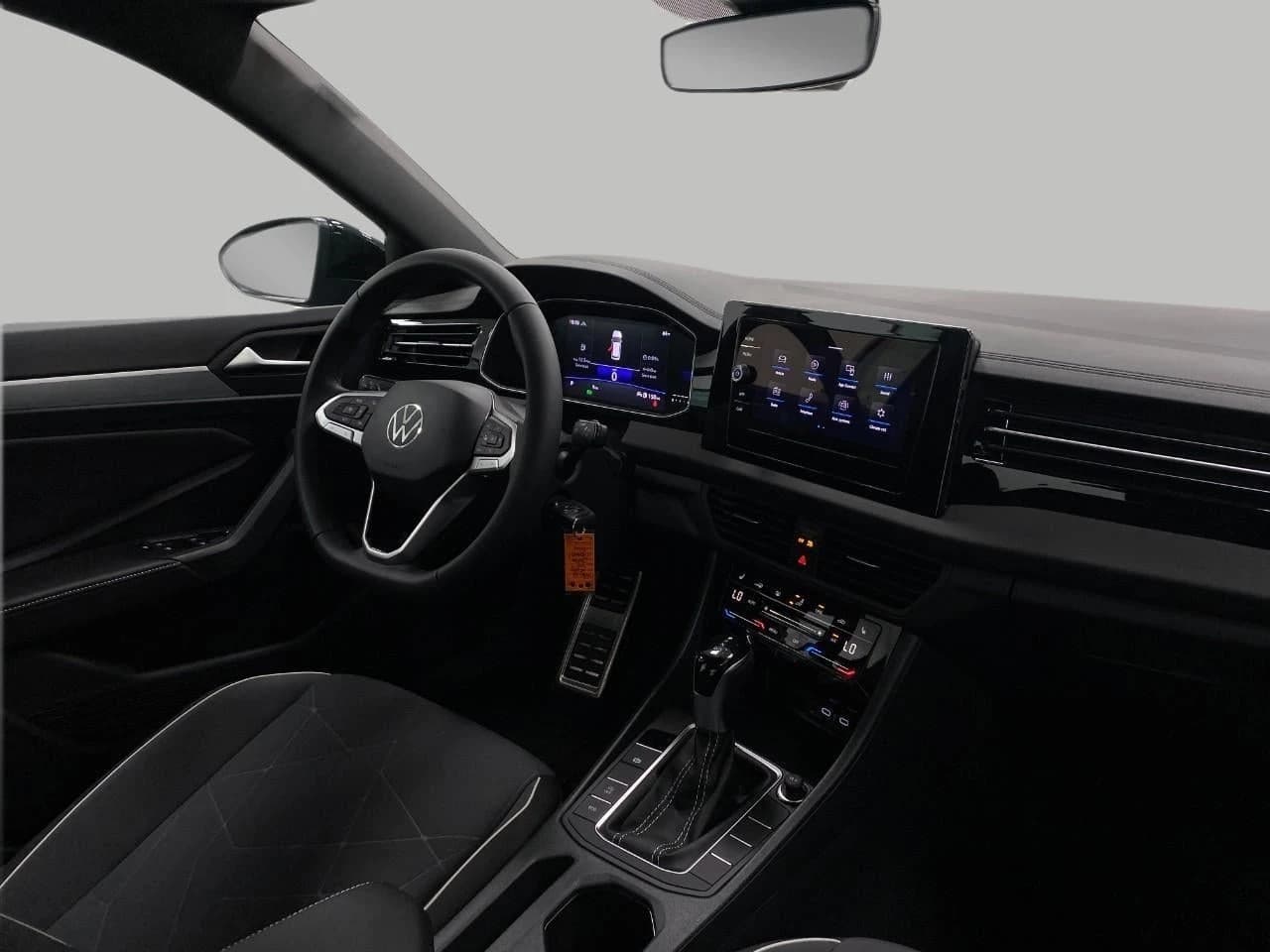 Volkswagen Jetta Sport Auto 2026 — side view