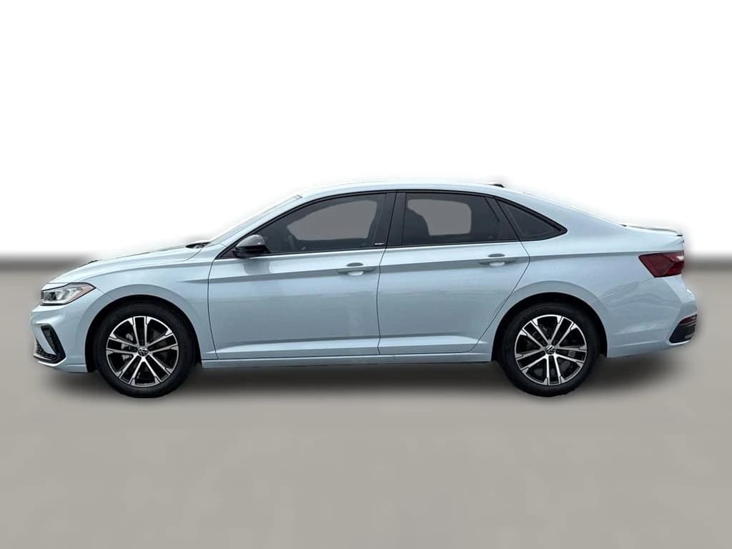 Volkswagen Jetta Sport Auto 2026 — side view