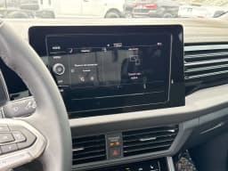 Volkswagen Jetta Sport Auto 2026 — side view