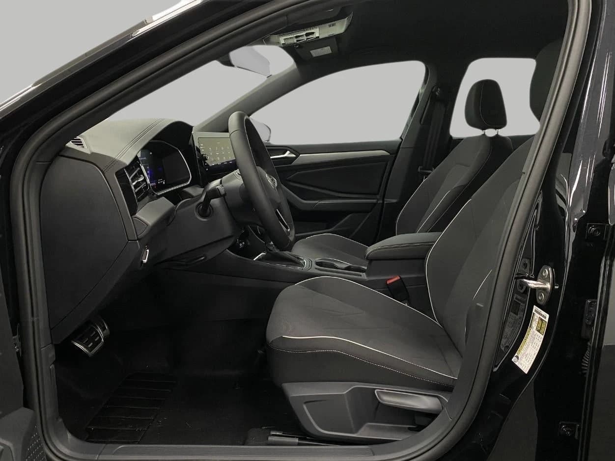 Volkswagen Jetta Sport Auto 2026 — side view