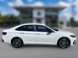 Volkswagen Jetta Sport Auto 2026 — side view