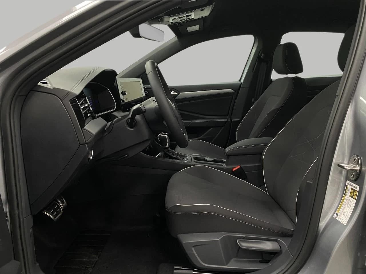 Volkswagen Jetta Sport Auto 2026 — side view