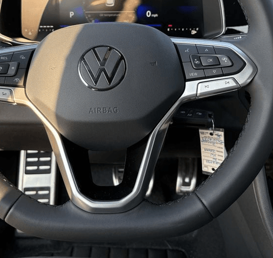 Volkswagen Jetta Sport Auto 2026 — side view
