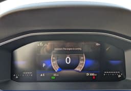 Volkswagen Jetta SE Auto 2025 — side view
