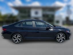 Volkswagen Jetta SEL Auto 2026 — side view