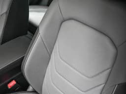 Volkswagen Jetta SEL Auto 2026 — side view
