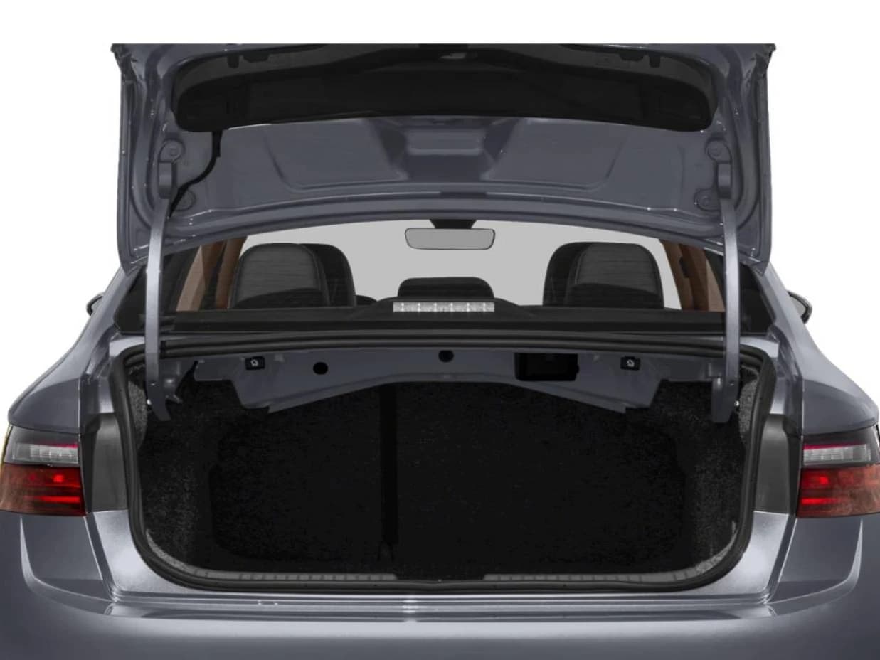 Volkswagen Jetta SEL Auto 2026 — side view