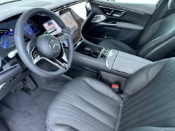 Mercedes-Benz EQS EQS 400 4MATIC SUV 2026 — side view