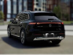 Mercedes-Benz EQS EQS 400 4MATIC SUV 2027 — side view