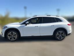 Mercedes-Benz EQS EQS 400 4MATIC SUV 2026 — side view