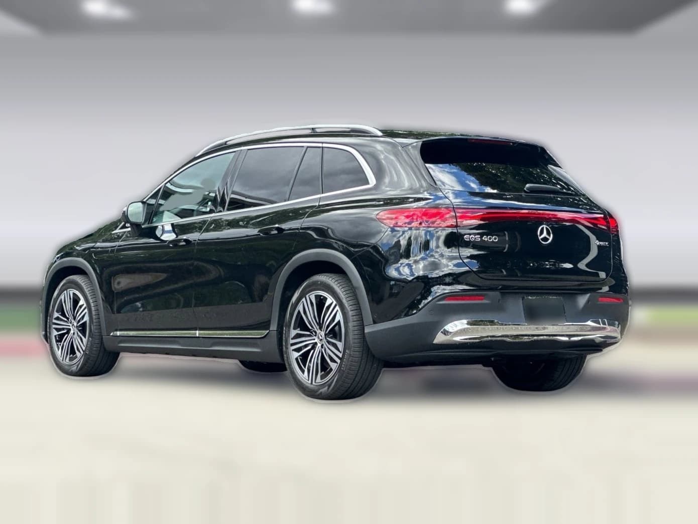Mercedes-Benz EQS EQS 400 4MATIC SUV 2026 — side view