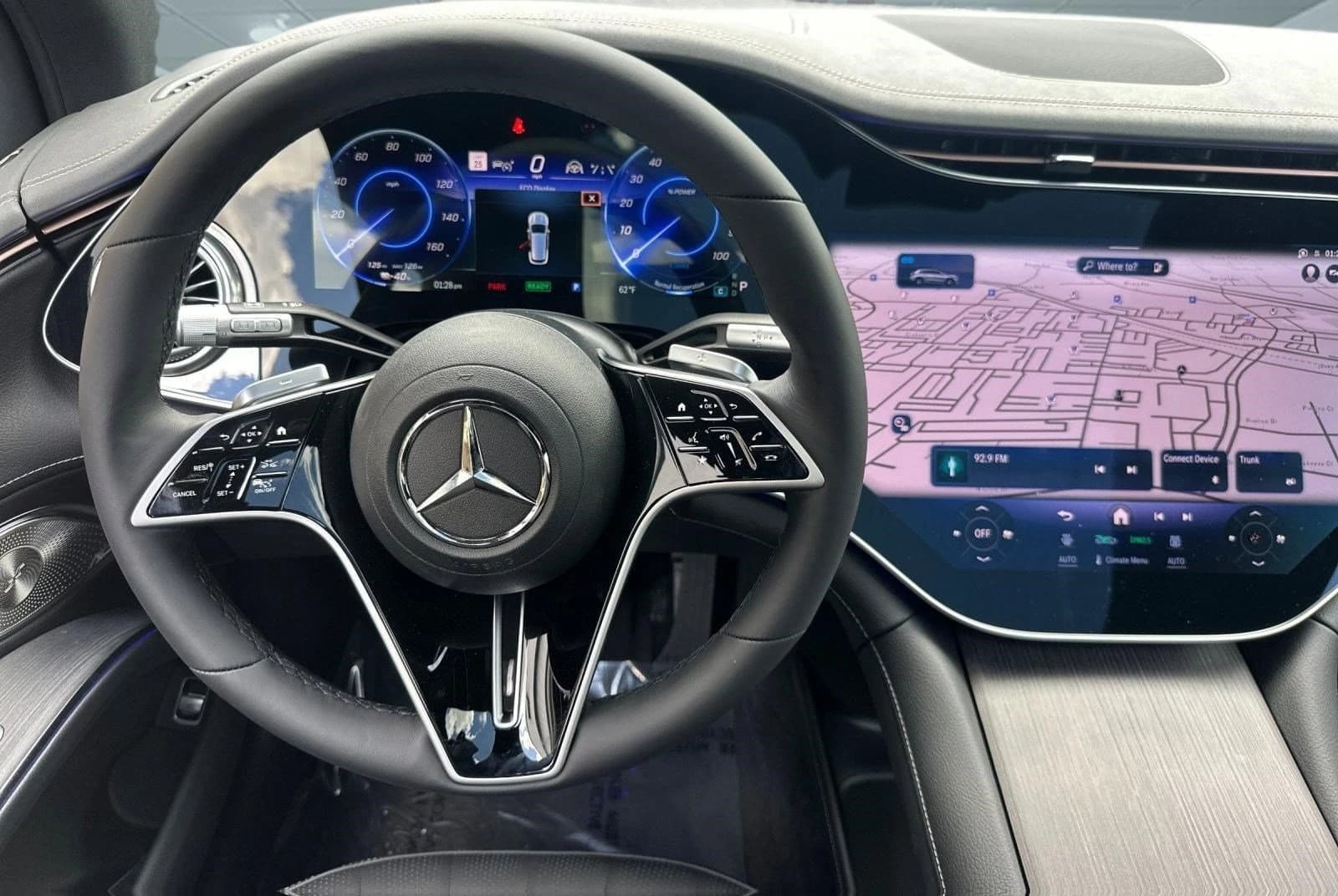 Mercedes-Benz EQS EQS 400 4MATIC SUV 2026 — side view