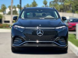 Mercedes-Benz EQS EQS 400 4MATIC SUV 2026 — side view